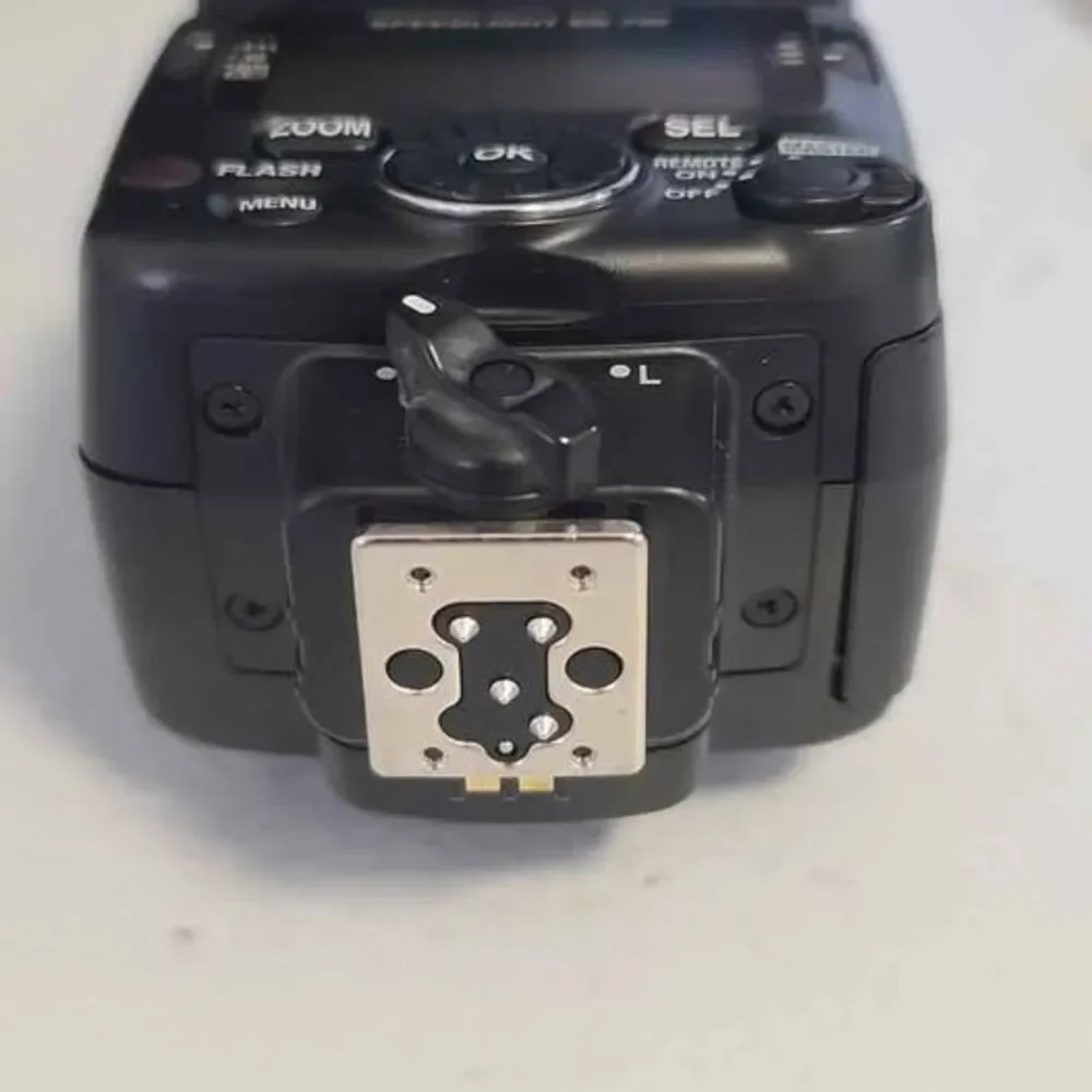 Nikon Speedlight SB-700 Shoe Mount Flash